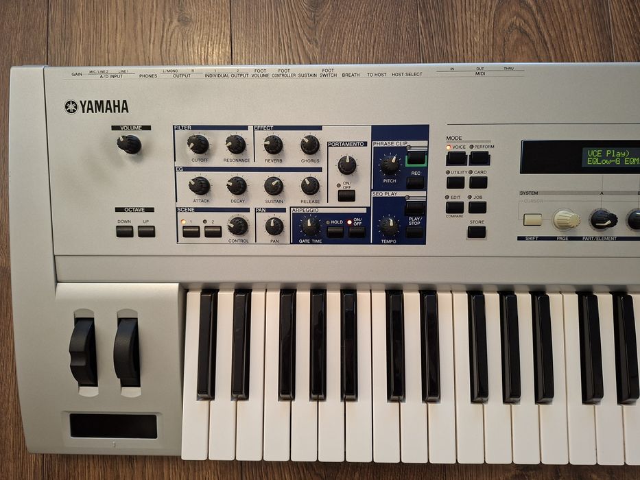 Yamaha CS6x absolutny rarytas