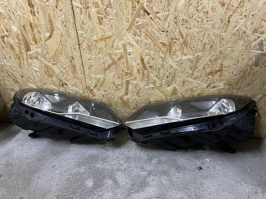 Передні Фари Volkswagen Tiguan 1  USA Тігуан