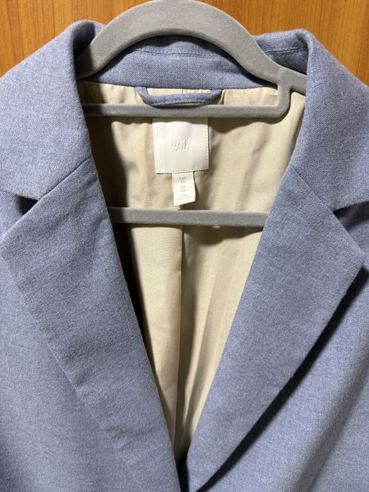 Продам блакитний блейзер H&M оверсайз, прямий крій