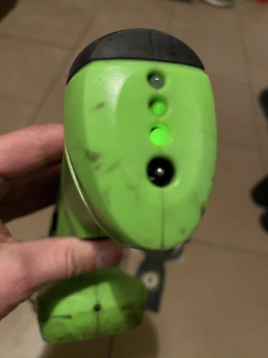 Akumulatorowe nożyce do trawy i żywopłotu Gardenic