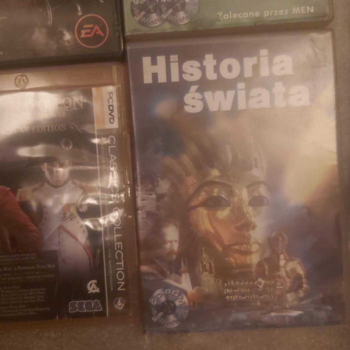 zestaw  13 gier PC  + 2  Encyklopedie