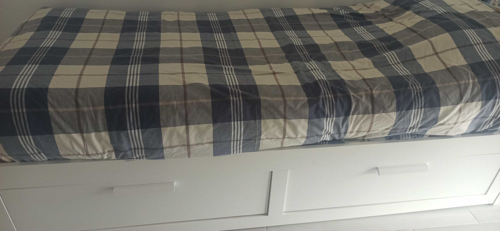Cama dupla brimnes