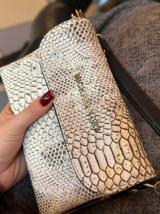 Міні-сумка Michael Kors біла