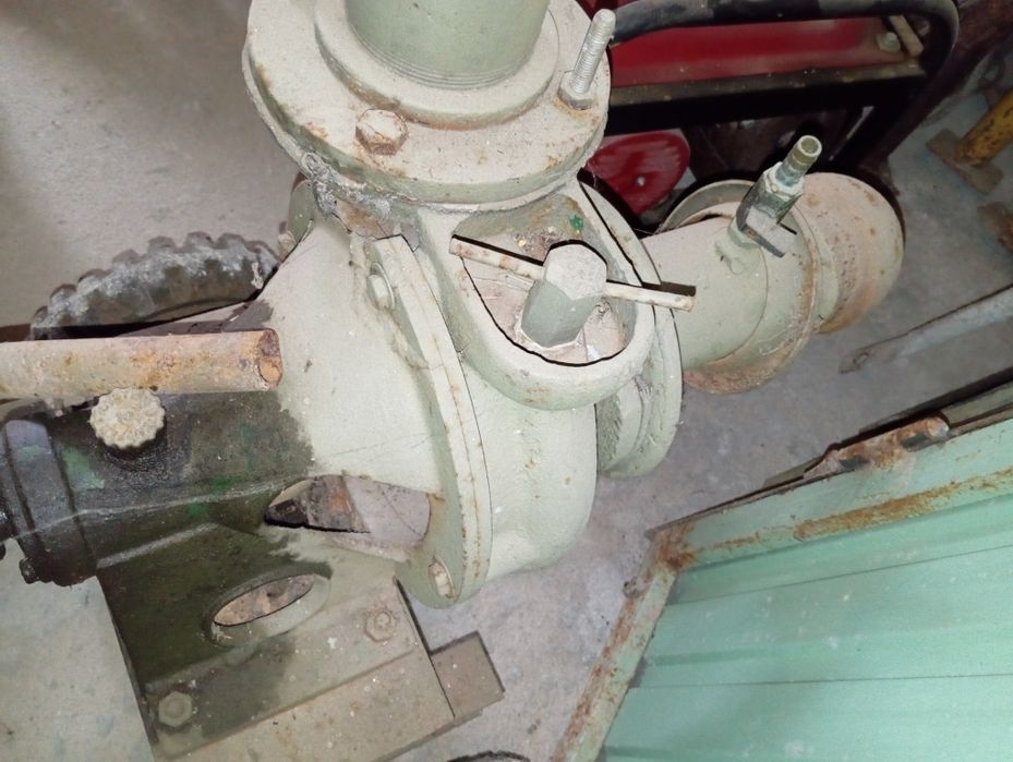 Bomba 4 polegadas com motor Lamborgini