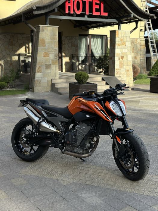 Ktm duke 790 2023