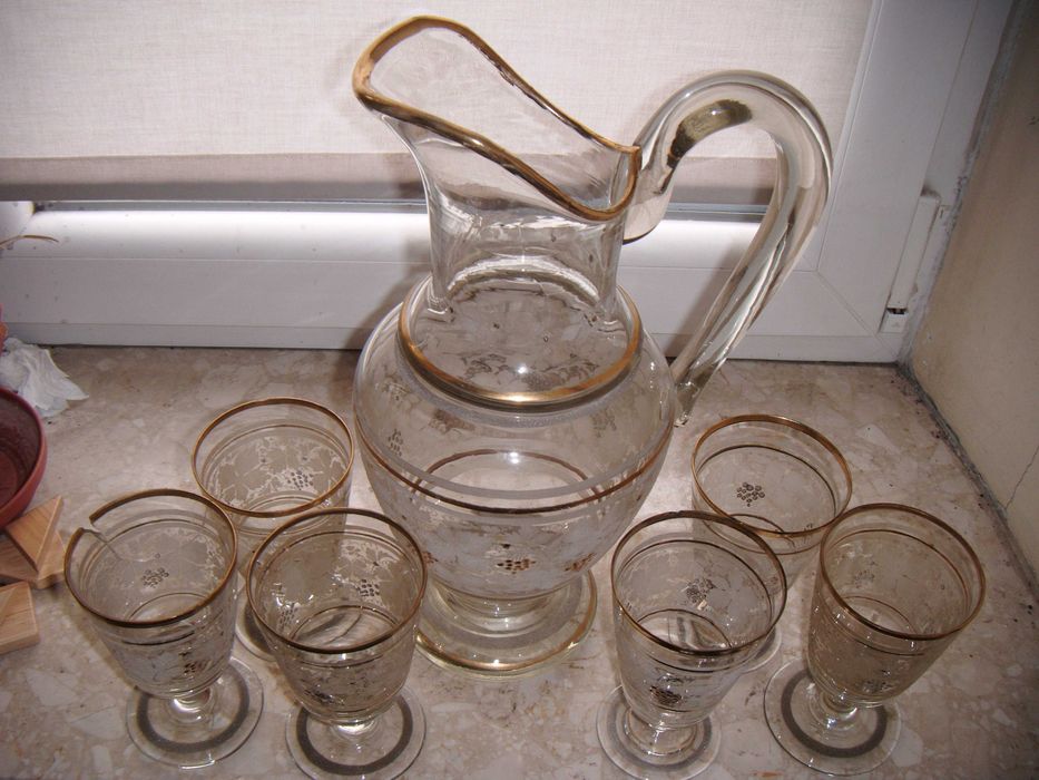 Zestaw - Duży szklany dzbanek (ok.32cm) + 6 kieliszków