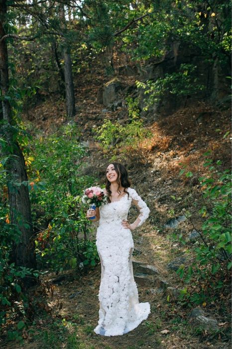 Весільна сукня ручної роботи (3D троянди)