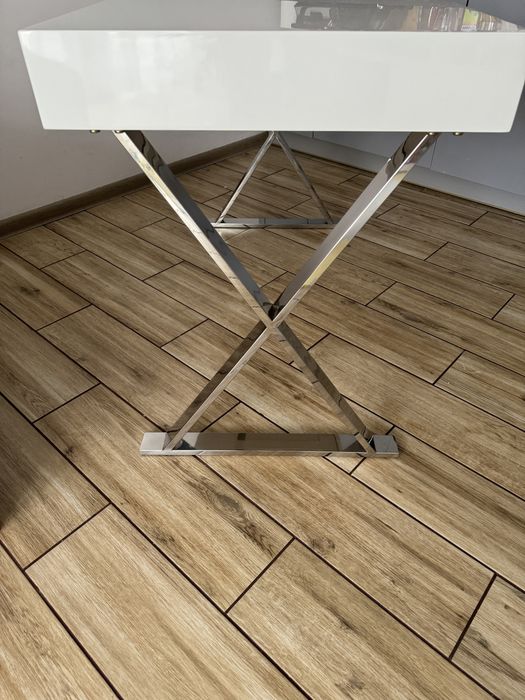 Toaletka lakierowana biała 120x55, biurko z szufladą