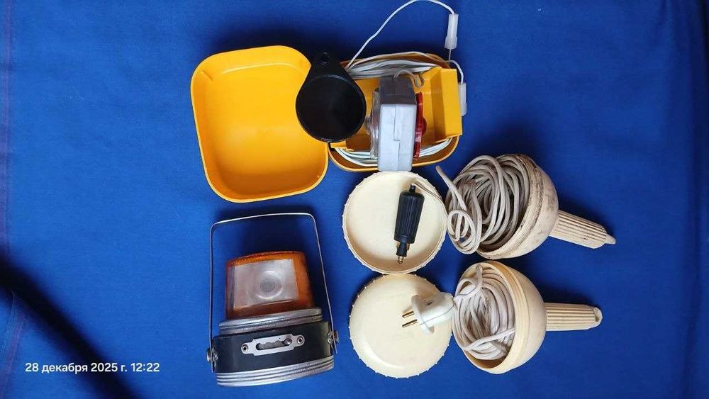 фонарь  аварийный 12 В, фонарь сигнальный, переноска автомобильная