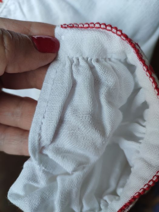 Жіноча вишита сорочка Чернігівщини