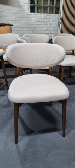 Cadeiras nova fábrica