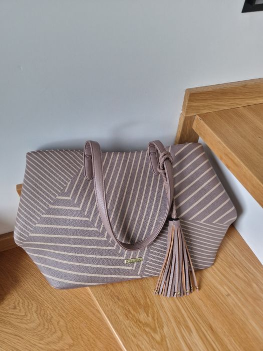 Torba Shopper Wittchen fioletowa liliowa skórzana chwost brelok