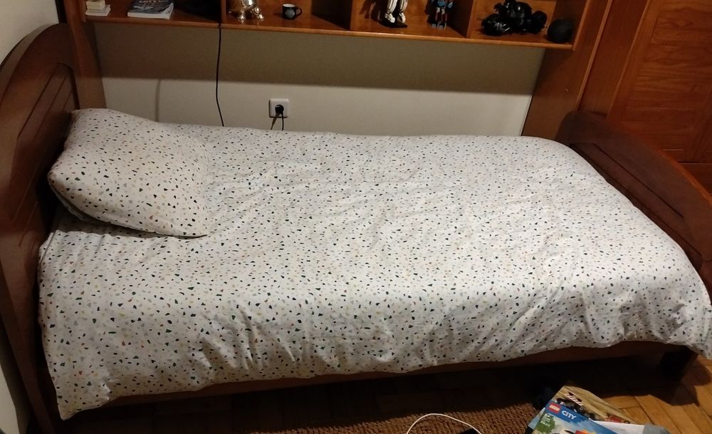 Vendo quarto completo