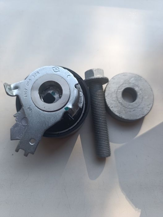 Продам комплект ремня ГРМ 130C14613R RENAULT