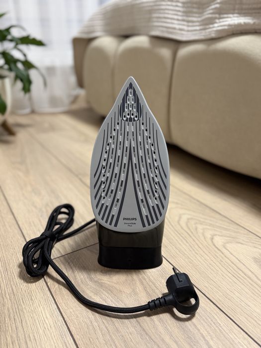Праска Philips DST5040/80