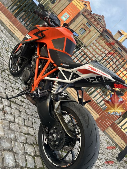 KTM 1290 Super Duke R