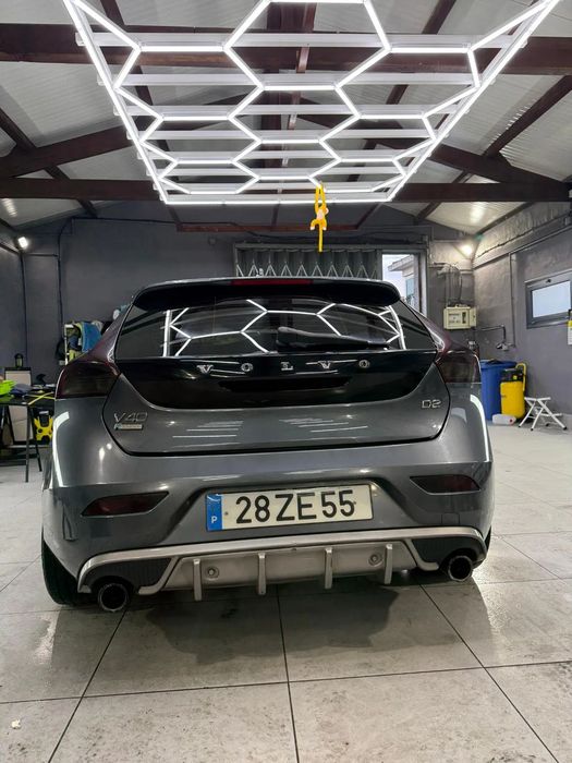 Volvo V40 D2 R Design