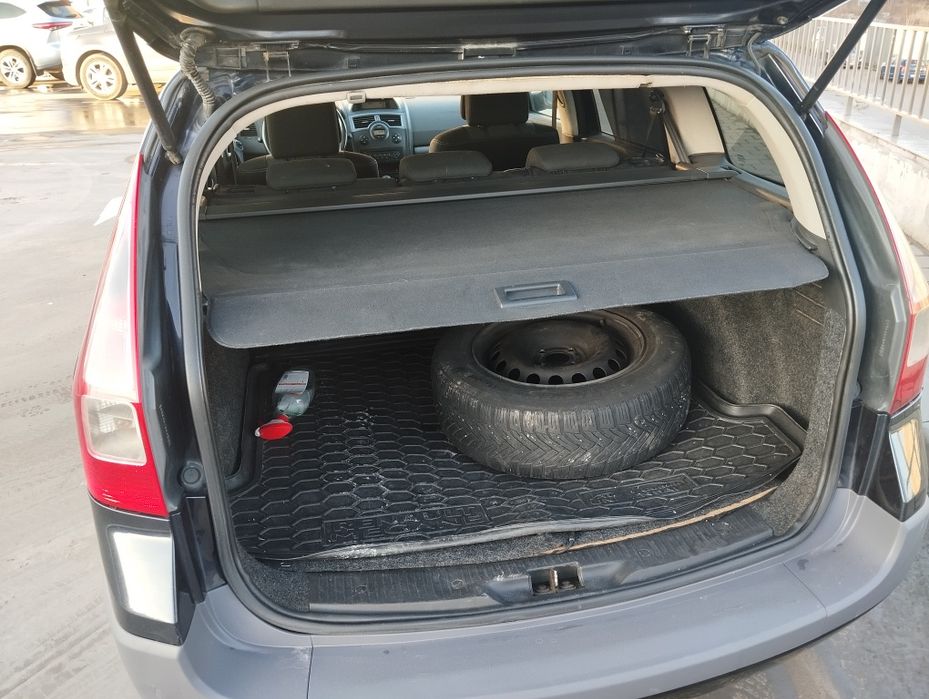 Продам Renault Megan 1.6 MPI,2008,ridna farba!