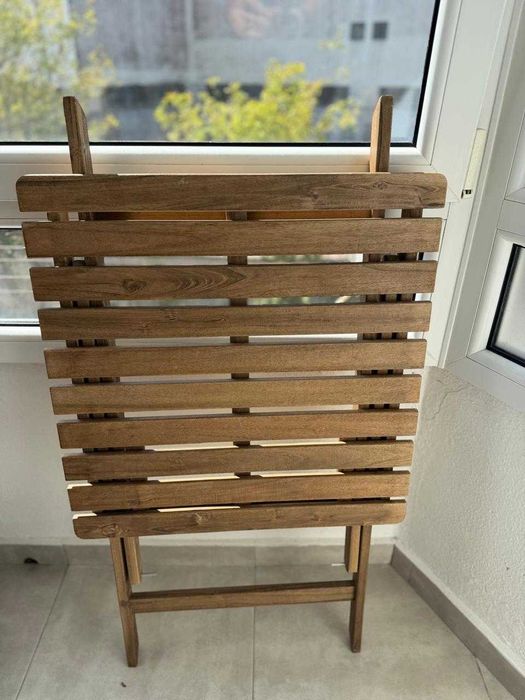 Mesa de madeira para varanda dobravel