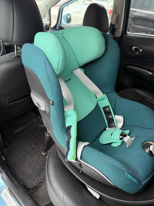 Fotelik obrotowy 0-18 kg