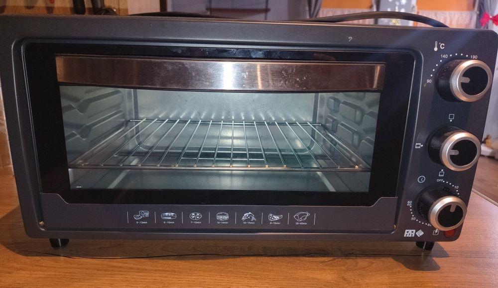 Mini piekarnik piecyk elektryczny NOWY