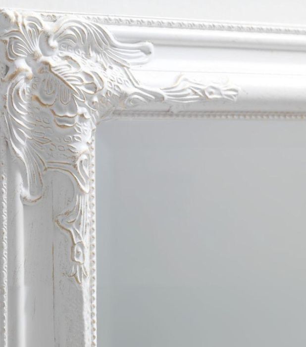 Espelhos barrocos novos homestaging