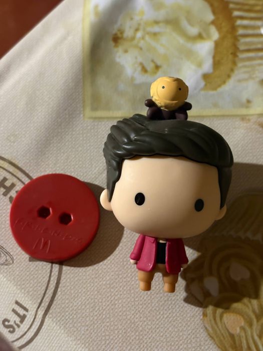 Рос, фігурка з Макдональдс