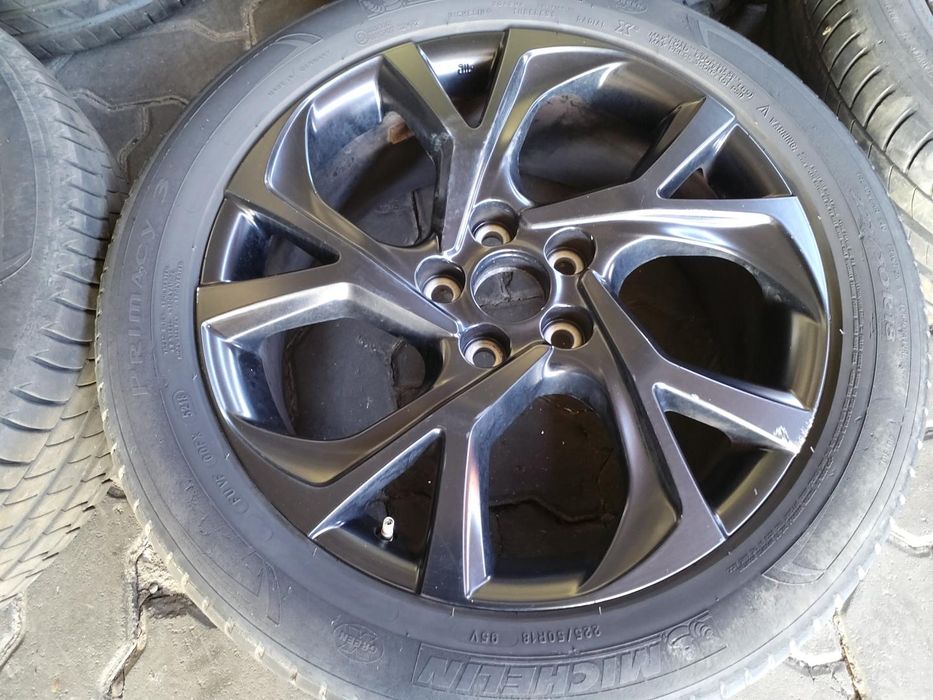 Jantes Toyota R18 Com Pneus 225/50 Furação 5X114.3