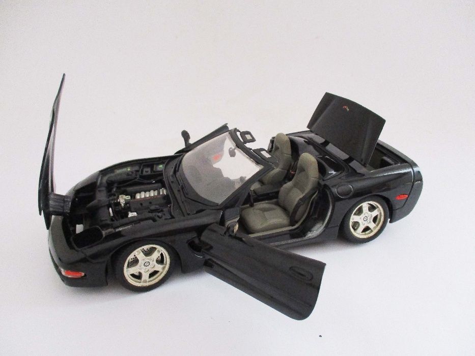 Carros Miniaturas de Coleção