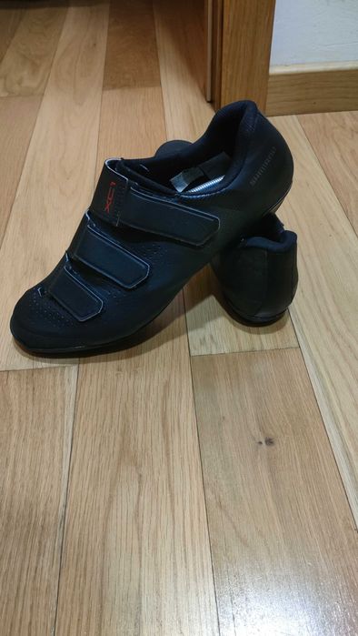 Sapatos MTB Shimano SH-XC100