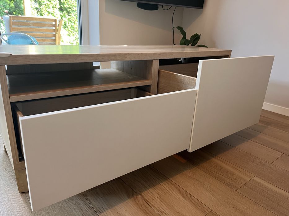 Szafka RTV z IKEA