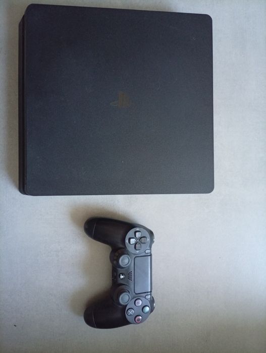 PS4 Slim 500GB com caixa - excelente #