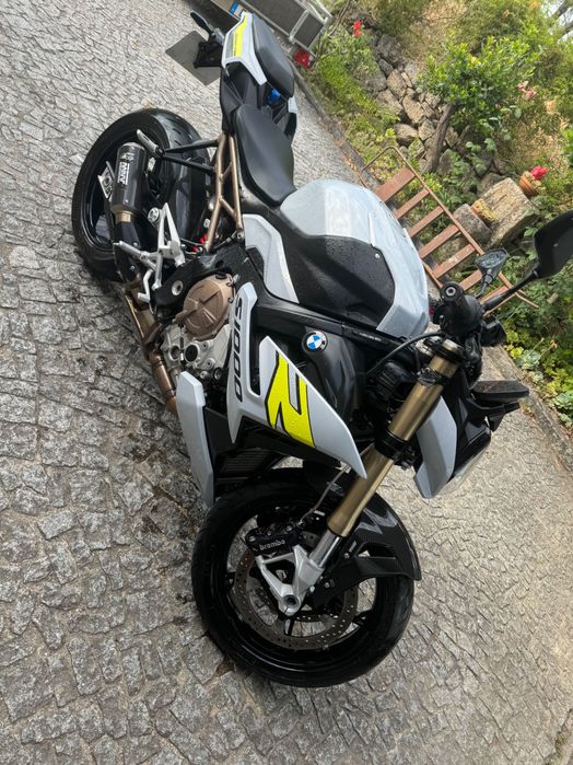 BMW s1000r de final 2021