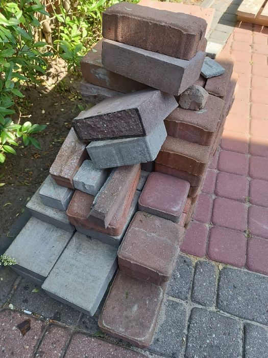 Polbruk resztki oddam za darmo