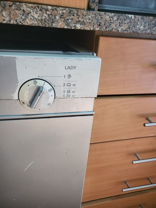Máquina de lavar loiça Siemens Lady