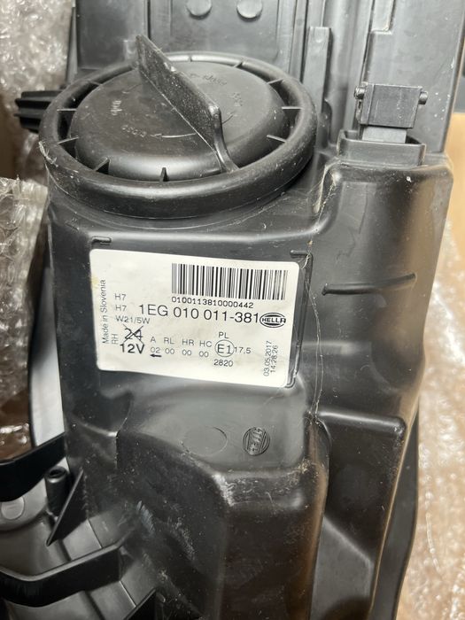 Prawa lampa przednia opel astra EU H7 H7