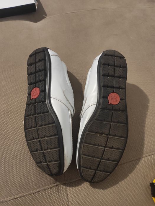 Туфлі, мешти  37р., устілки 23см