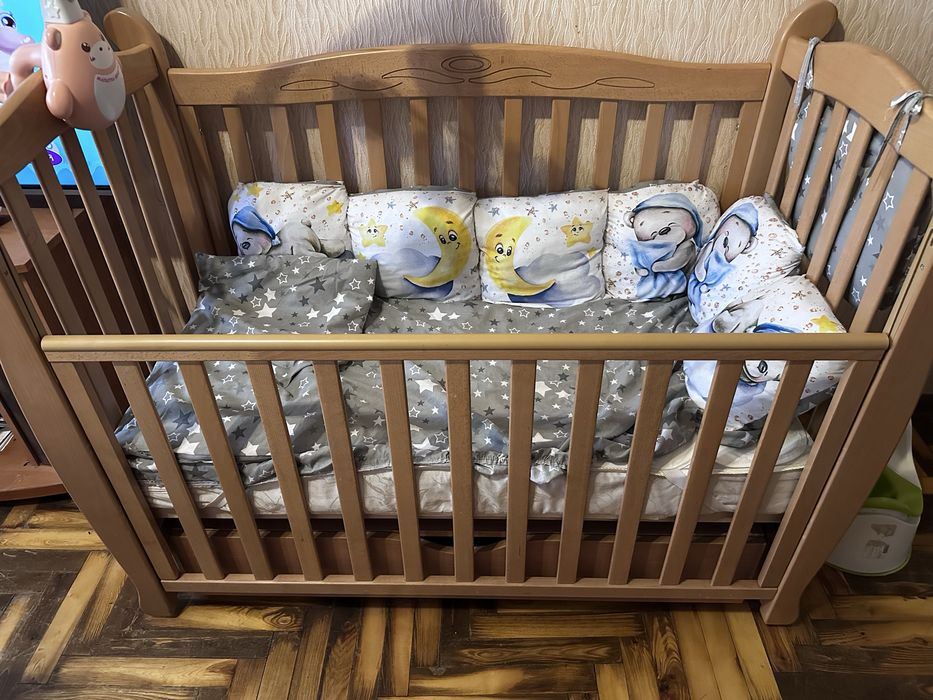 Продам дитяче ліжко
