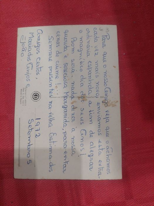 Postal figura regional com traje tradicional