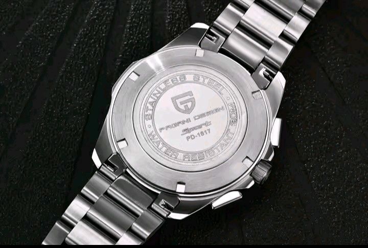 Чоловічий годинник