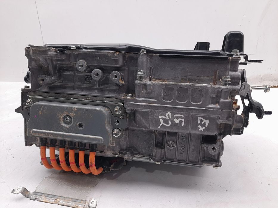 Conversor / inversor TOYOTA RAV4 V (_A5_, _H5_)