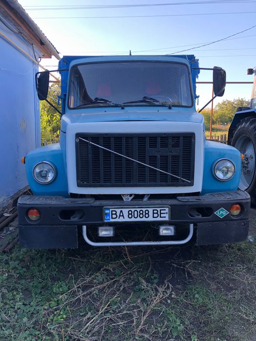 Вантажний автомобіль