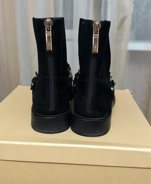 Estro черевики