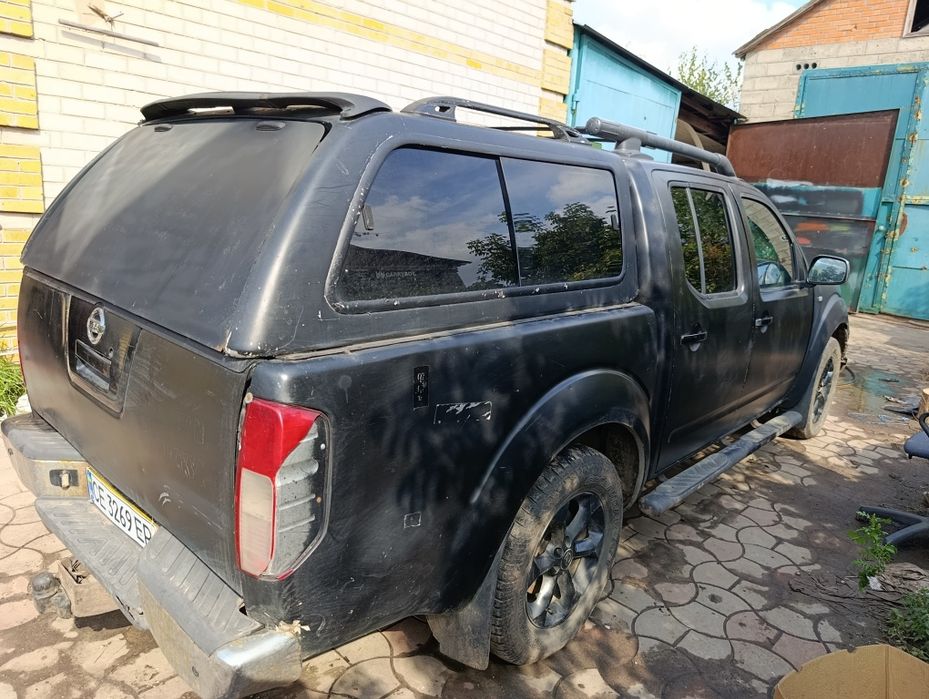 продам nisan navara