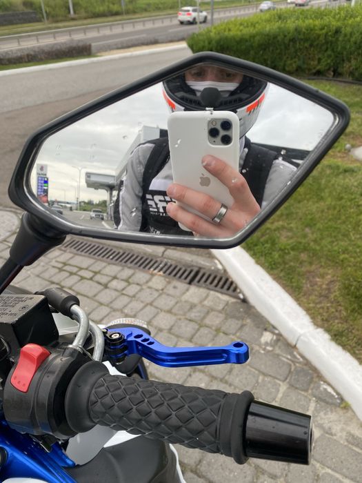 Suzuki gladius sfv650