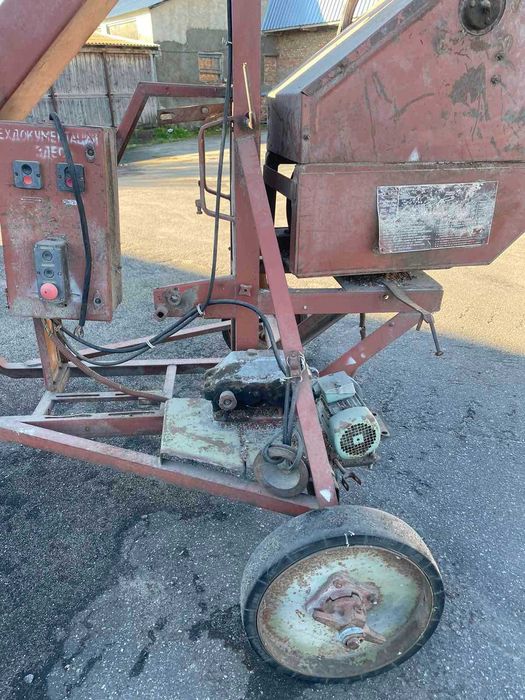 Погрузчик Навантажувач ЗМ 60 ЗПС Зернонавантажувач Зернопогрузчик