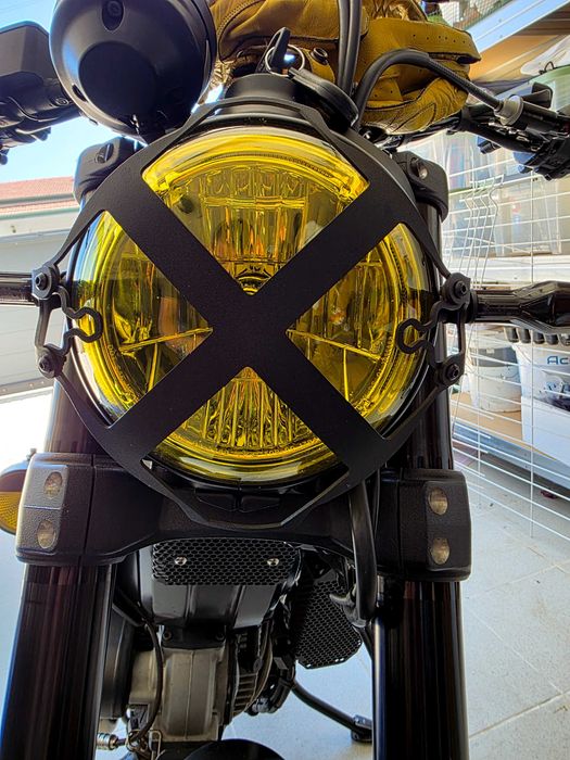 Ducati Scrambler 800 Full Throttle Custom