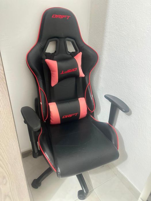 Cadeira gamer usada em otimo estado