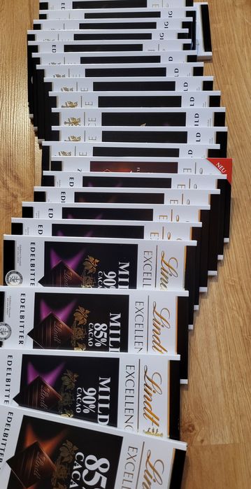 Czekolady lindt 22szt po 100g
