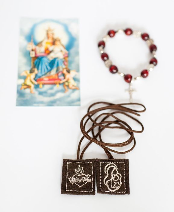 Szkaplerz Karmelitański MB z Góry Karmel haftowany + bransoletka